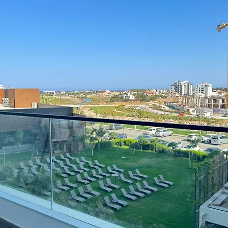 Grand Sapphire Luxury Apartment