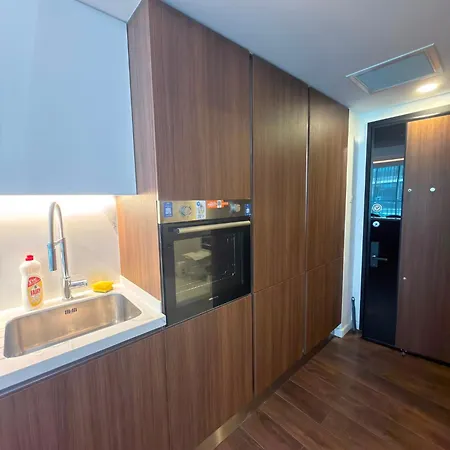 Grand Sapphire Luxury Apartment