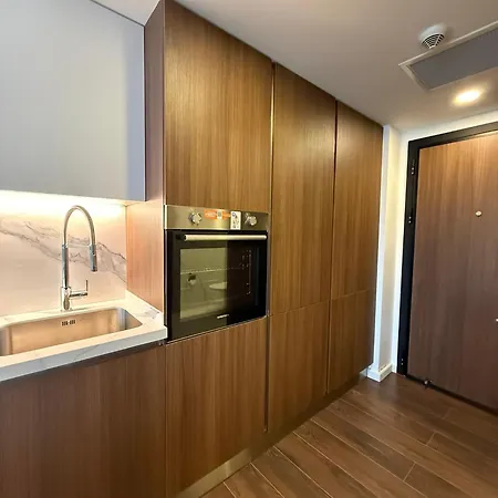 Grand Sapphire Luxury Apartment *