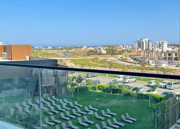 Grand Sapphire Luxury 아파트